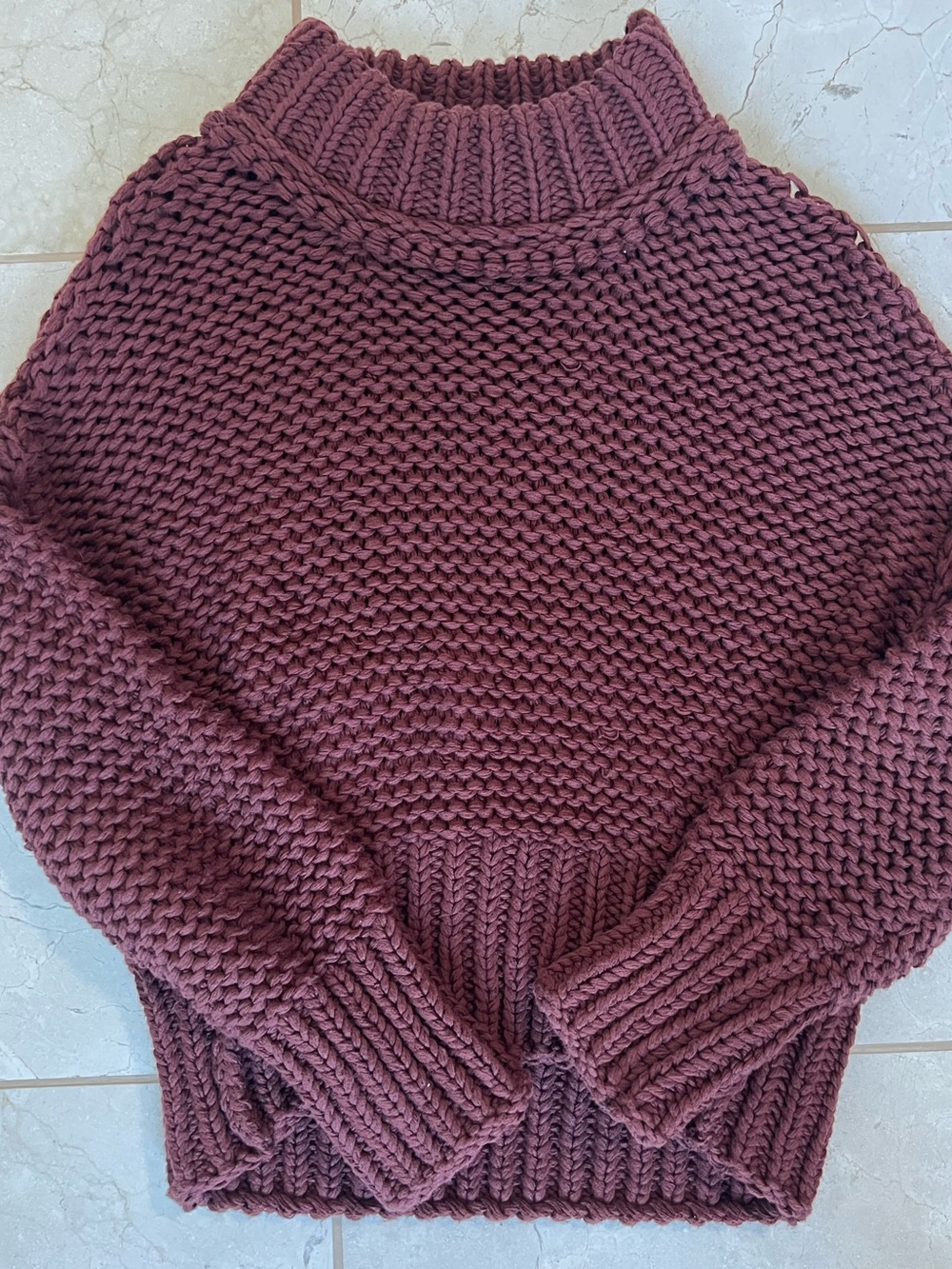 Free People Chunky Cable Knit Mock Neck Cropped Brown Sweater Women’s XS - Picture 9 of 9
